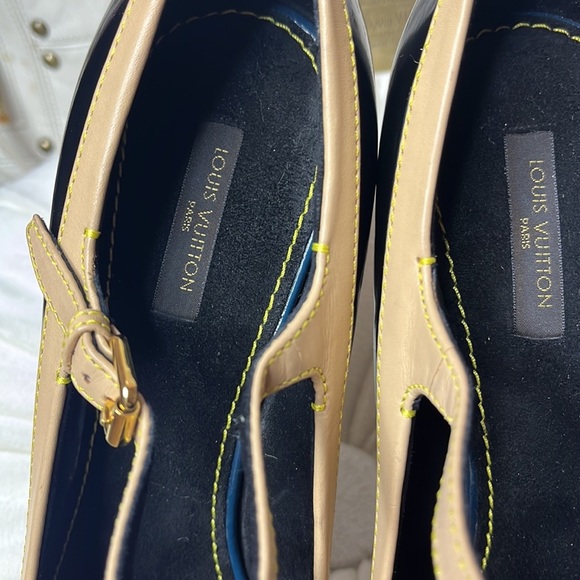 LOUIS VUITTON Mary Janes - Picture 9 of 12